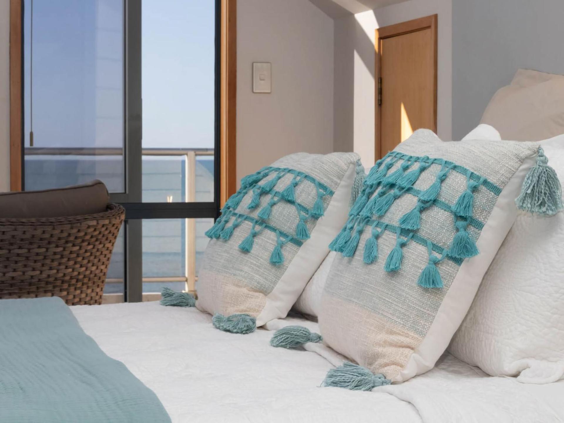 Beachfront Bliss On Wanaka Terrace Support Local Villa นิวพลีมัธ ภายนอก รูปภาพ
